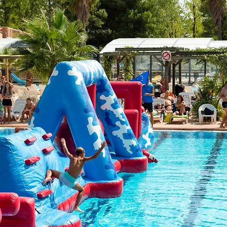 Campeggio Village Club Les Sablons
